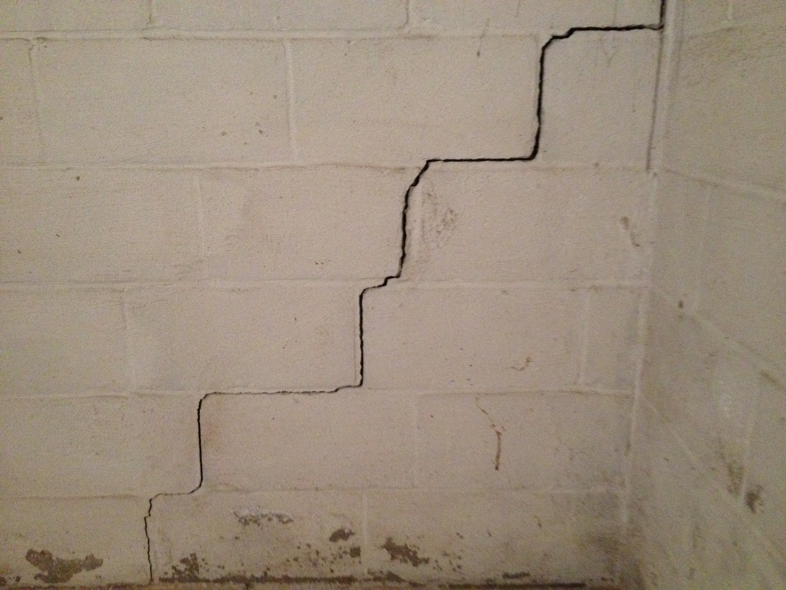 How To Patch A Hole In Cement Block Wall