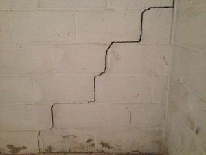 stairstep crack in block wall